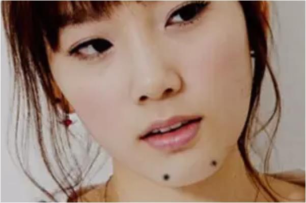 女人若有这4颗旺夫痣,有一颗就了不起,老公必能财运大开_腾讯新闻