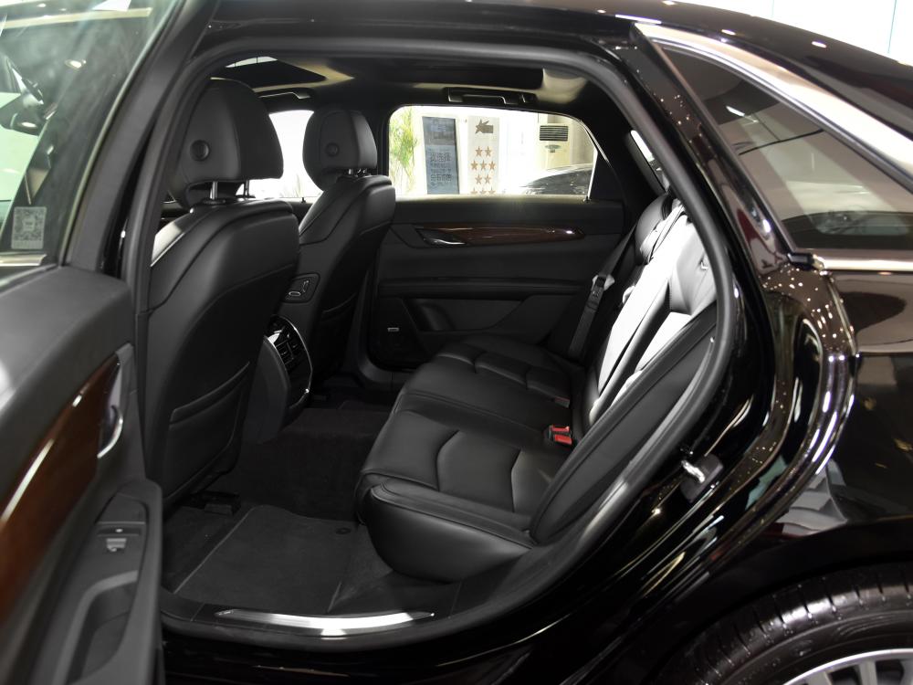 优惠大!配置很丰富,豪华很到位,带你看凯迪拉克ct6