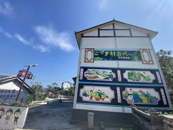 丰都县融媒体中心供图人民网重庆10月24日电 悠悠高家镇,浓浓田园情