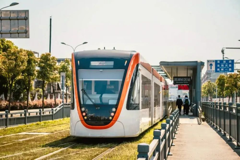 t1有轨电车,3号,6号地铁线纵横交织,与沌阳大道形成便捷多维交通