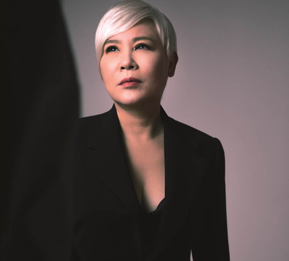 秋意浓(黄小琥) - 求真百科