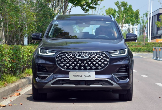 实拍瑞虎8 plus 2.0t版本,配置动力升级,11月上市能否延续热销?
