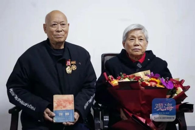 鲁豫两地携手，万里找寻70年前新乡一中赠书人‘AG体育官方下载’(图11)