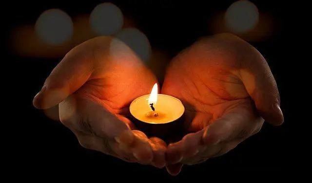 替子还债百万元送别信义老爹