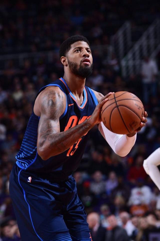 乔治得到29分11板6助攻来看看泡椒这五场比赛的个人表现