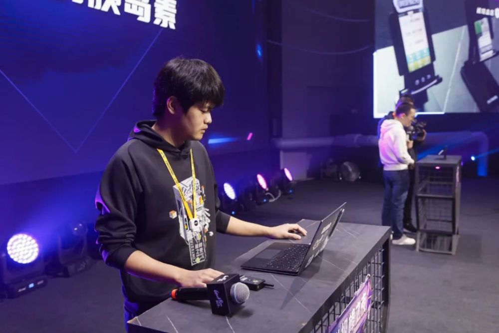 程序员社区排行_2021年度程序员收入报告:字节跳动排名全球第5(2)