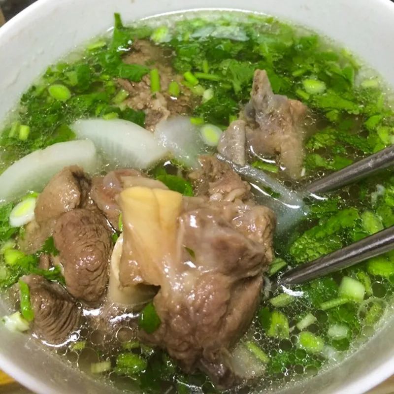 宁夏人的冬天,从一碗热气腾腾的羊肉汤开始