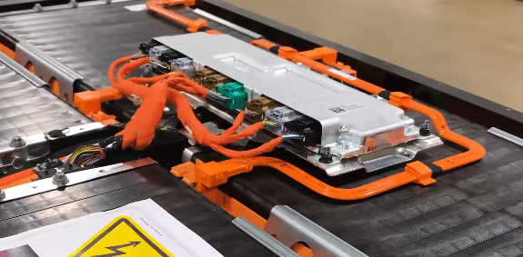 浅析福特mustang mach-e的本土化电池系统|朱校长专栏