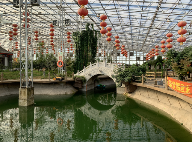 金秋瓜果香致富奔小康伊通特色产业伊美生态园走笔