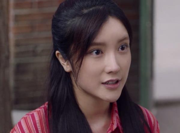 亲爱的爸妈戴燕妮上线一出场就被美到了真的是太惊艳了