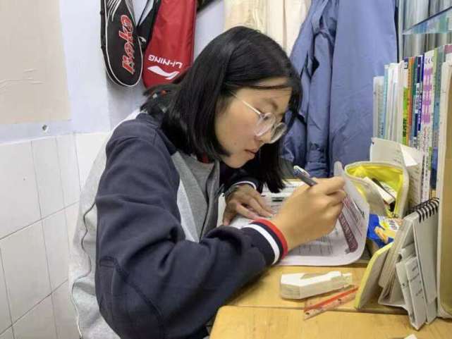德州一中一女生值班总结视频走红网络|侯志强|德州一中|谷佳琪