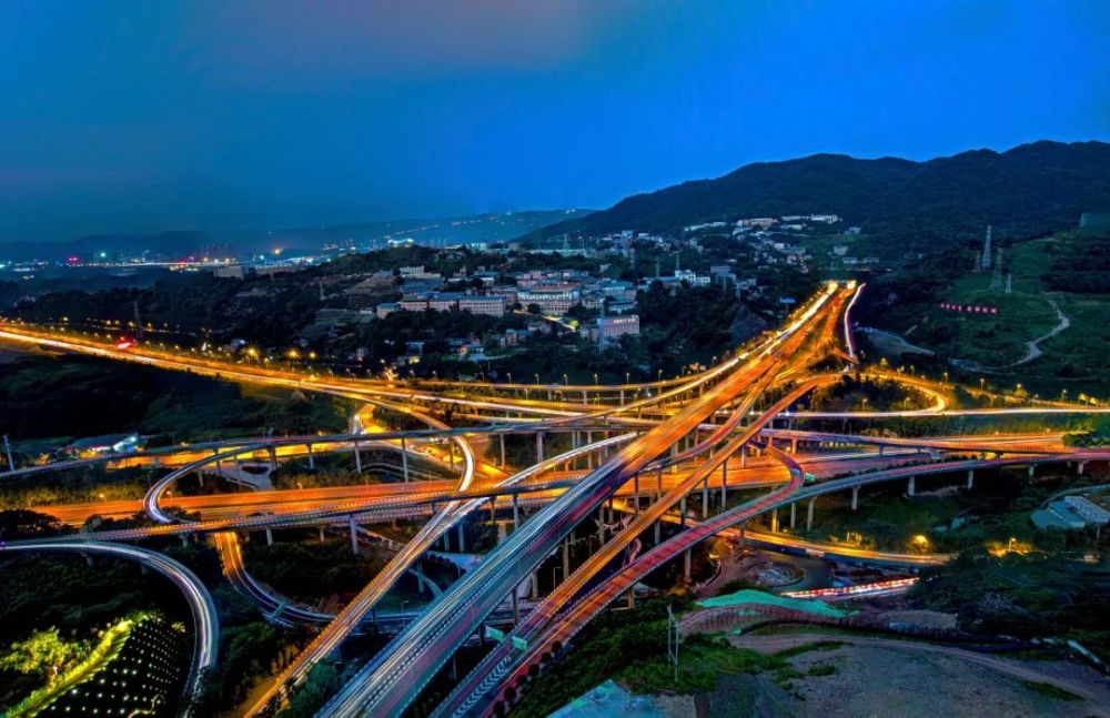 重庆进入三环时代,"摊大饼"模式又香了吗?_腾讯新闻