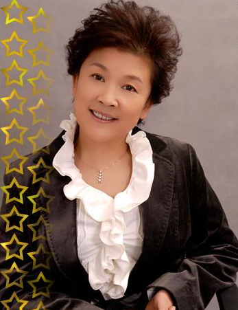 国家一级演员宋春丽,终生未育,却在61岁当奶奶的年纪当了母亲_腾讯