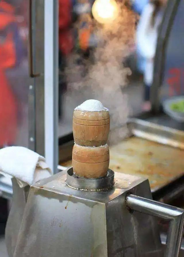 一等奖青岩糕粑稀饭获最具地方特色小吃