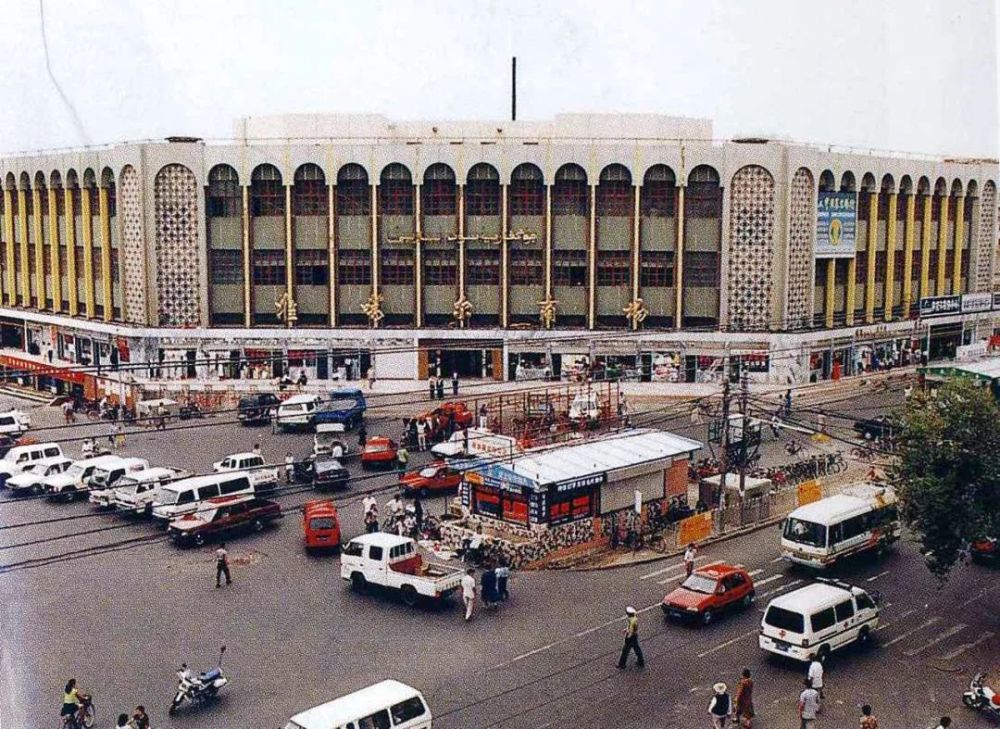 城市相册1985年至1995年的克拉玛依