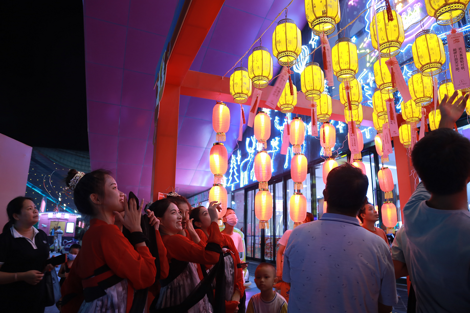 瞩目眉山2021首届国潮灯笼秘境美食节12月31日盛大开幕领票啦