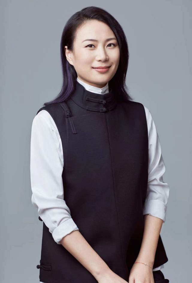 甄嬛传作者流潋紫出新书写出女性的真实状态