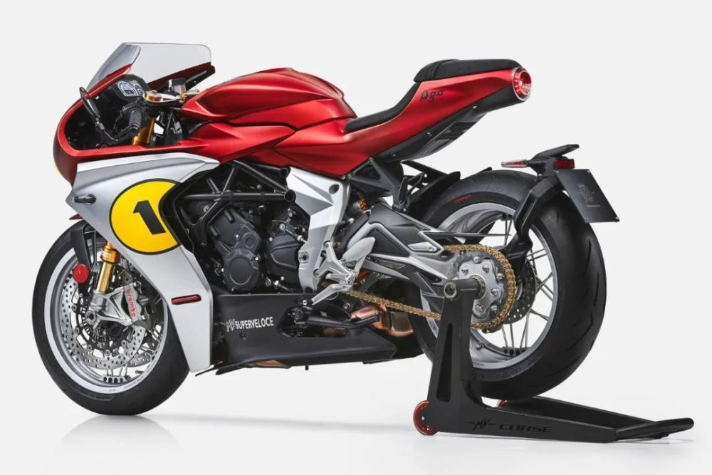 奥古斯塔限量superveloceago致敬15冠传奇车手