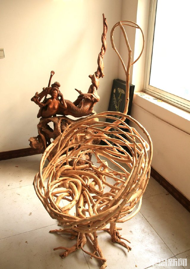 百味人生桃园结椅15年他在地里种出700把椅子莱西果农这项绝活还拿下