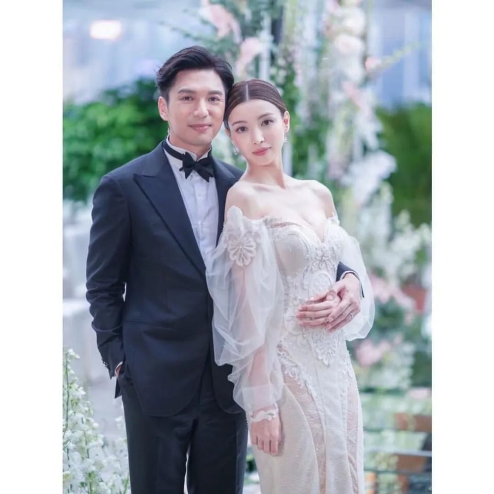 举行结婚仪式,包括双方家长及亲友,薛世恒的弟弟薛嘉麟,弟媳诸葛紫岐