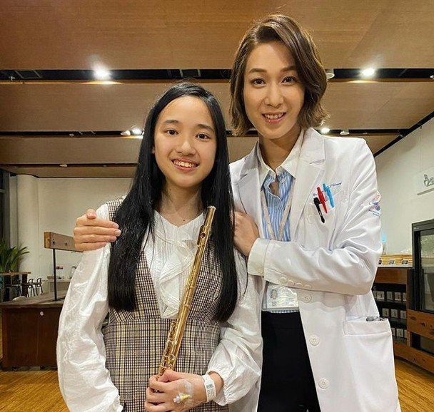 陳德容的苦相臉保證英語