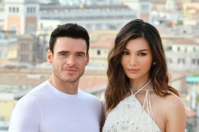 永恒族众星电影宣传照曝光嘉玛陈也太美了朱莉女神惊艳全场