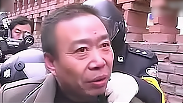 胡文海落网记:老实人受欺负,仇恨深埋心中,酿成17人死亡的惨案