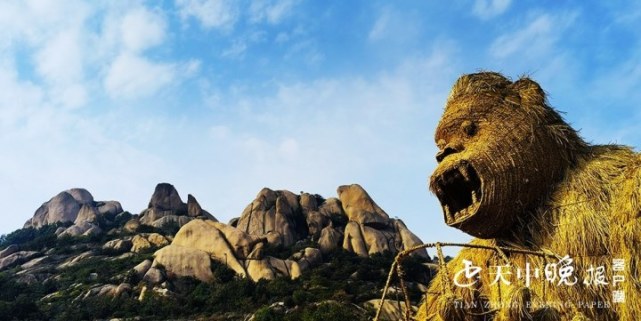 嵖岈山系又名玲珑山,石猴仙山,山势嵯峨,怪石林立.