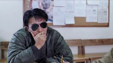 《逃学威龙》当年票房大收近4383万元,顺利成为1991年香港票房冠军