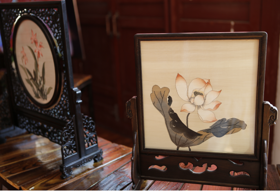 走进文创1定州缂丝