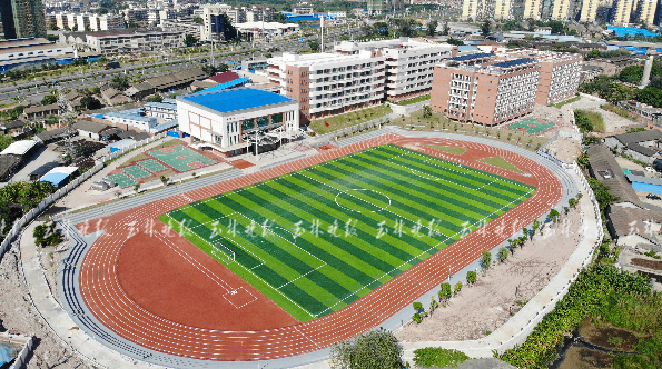 改扩建后的玉林市第十中学玉林市第十中学改扩建工程项目总建筑面积约