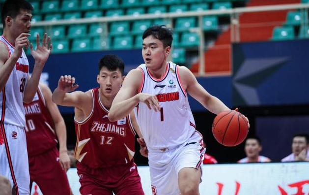 广东队小将马力克