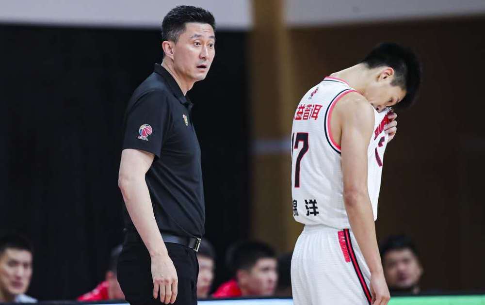 杜锋 趁早放弃！广东宏远希望之星表现糟糕，成CBA球场混子球员