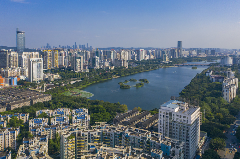 南宁高楼排行_2021中国城市摩天指数排名!上海不足深圳一半,南宁入围前十