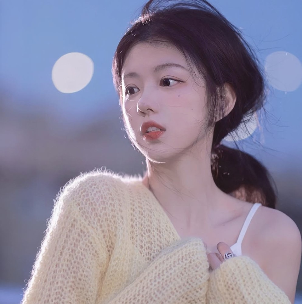 晚风叙说温柔女头安慰自己的话我也不说了爱的证据我也不找了