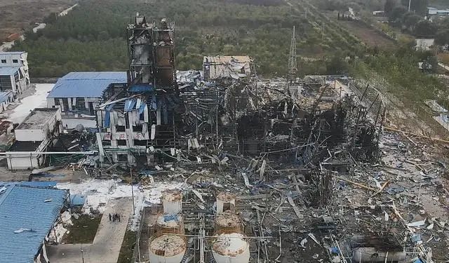 8人死伤一周2起化工厂爆炸这些危化品安全知识关键时刻能救命