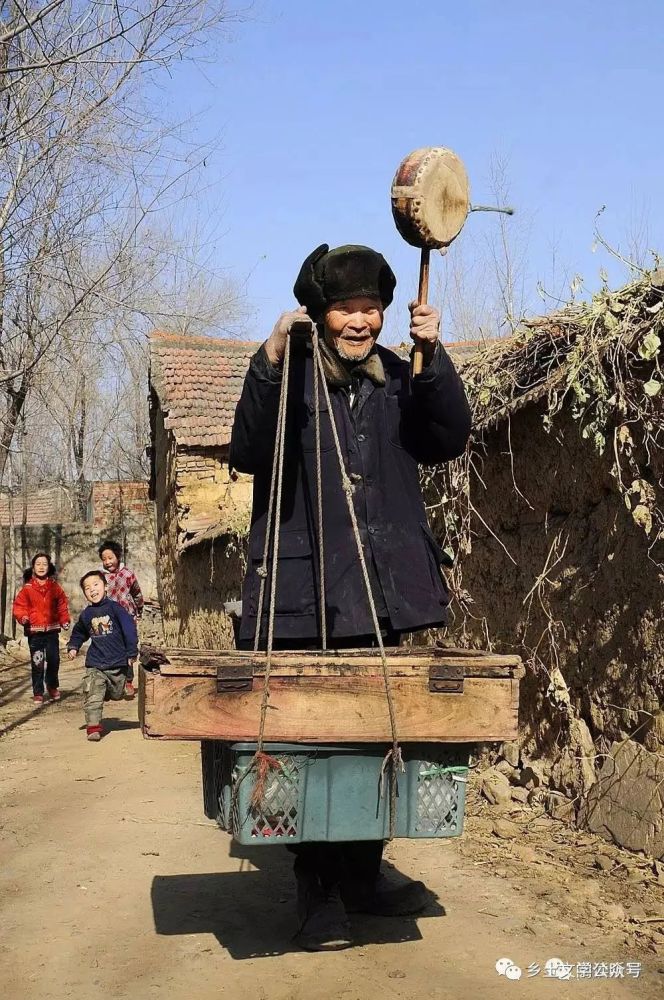 乡土散文挑八股绳的货郎子