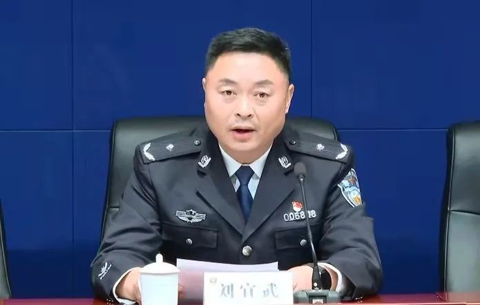 孙峻,车辆管理所所长,一级高级警长韩军庆,人口管理支队支队长李明