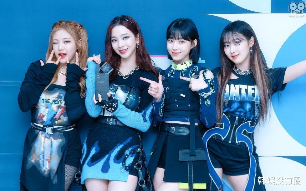 美国福布斯评价aespakpop新力量在美最快获得成功的女团之一