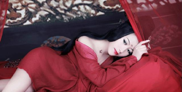 岳飞,李自成的妻子为什么都和人私奔了?