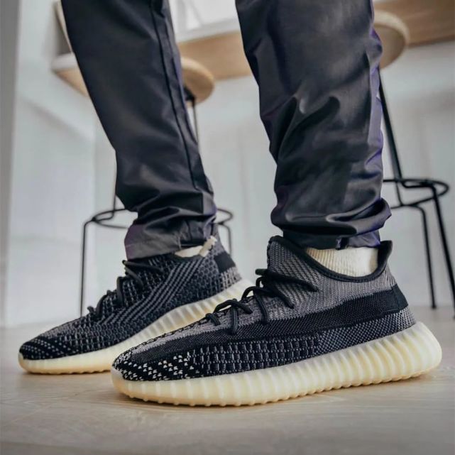 大量补货！8双Yeezy350/700/500今晚再次发售，附抢购地址！-Supreme情报网