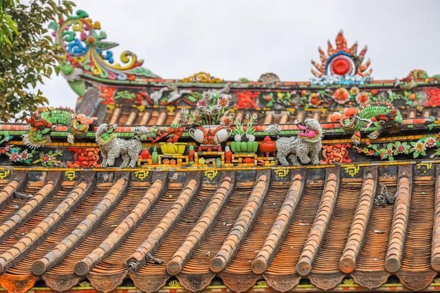 潮州開元寺,看潮汕嵌瓷文化,屋頂最亮麗的風景線