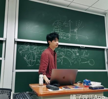 两天前还被叫老公,这就翻车了?