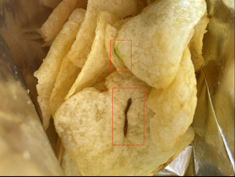 乐事薯片吃出黑色条状物如虫子品牌回应系薯片焦黑非虫体