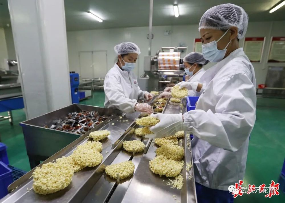 热干面热起来热干面能否成餐饮界的下一个网红