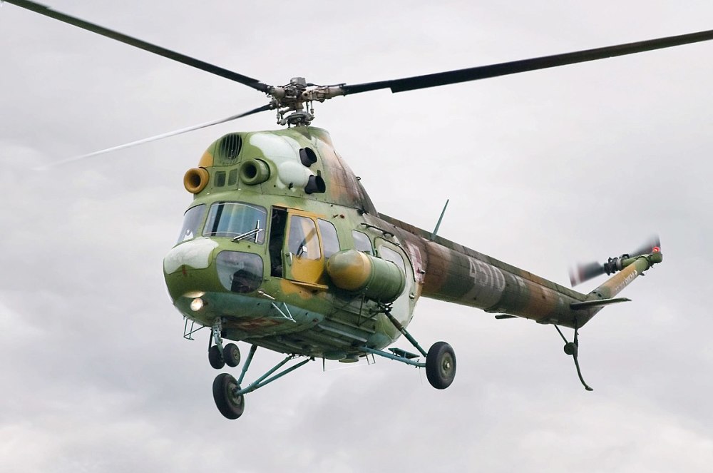 图中展示1架米-8mtv)米-24v/24p/35武装直升机(共43架,图中展示1架米