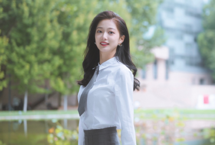 中传校花冯琳字体火了比奶酪体还受欢迎很受阅卷老师喜欢