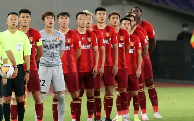 中超 报应来了：中超这队曾烧钱扰乱转会市场，如今终于受到惩罚！