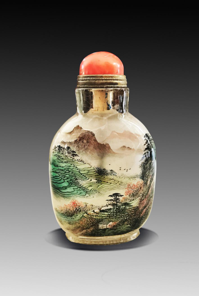 文汇官渡寻活非遗滇派内画创始人孙鸿雁在方寸间造无限乾坤