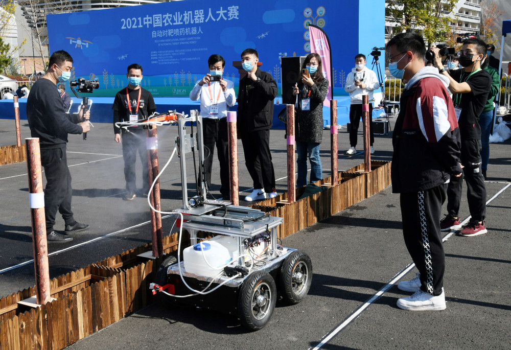 科技2021中国农业机器人大赛在青岛举行